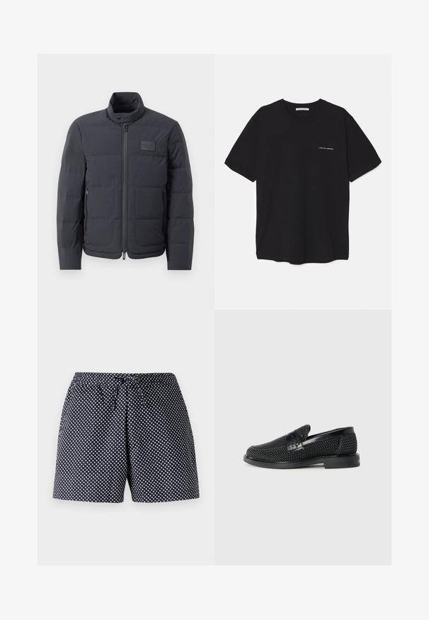 Fekete steppelt dzseki magas gallérral, steppelt textúrával és elülső cipzárral. Bal mellkason egy kis logófolt található, valamint oldalsó zsebek.; Fekete pamut T-shirt kerek nyakkivágással, rövid ujjakkal, és fehér logónyomattal a bal mellrészen. Egyszerű, egyszínű dizájn.; Sötétkék rövidnadrág fehér kör alakú pöttyös mintával, rugalmas derékrésszel és zsinórral. Könnyű anyag, laza fit.; Fekete szőtt slip-on cipő sima bőr díszítéssel a felsőrészen, kerek orral és alacsony profilos gumitalppal.