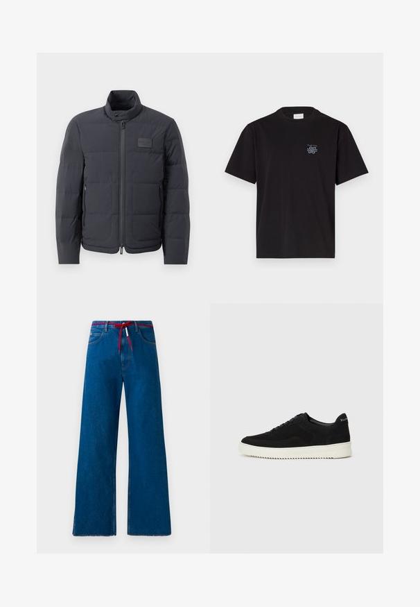 Čierna puffová bunda s vysokým golierom, prešívanou textúrou a predným zipsom. Obsahuje malú nášivku loga na ľavej hrudi a bočné vrecká.; Čierne bavlnené tričko s okrúhlym výstrihom a krátkymi rukávmi. Obsahuje malú modrú nášivku na ľavej hrudi. Jednoduchý, rovný strih.; Široké modré denimové džínsy s červenou šnúrkou v páse, s klasickým dizajnom piatich vreciek a rozstrapkaným lemom.; Čierne semišové tenisky s šnurovacím dizajnom a kontrastnou bielou gumovou podrážkou. Obsahujú štruktúrované bočné panely a jemné logo na päte.