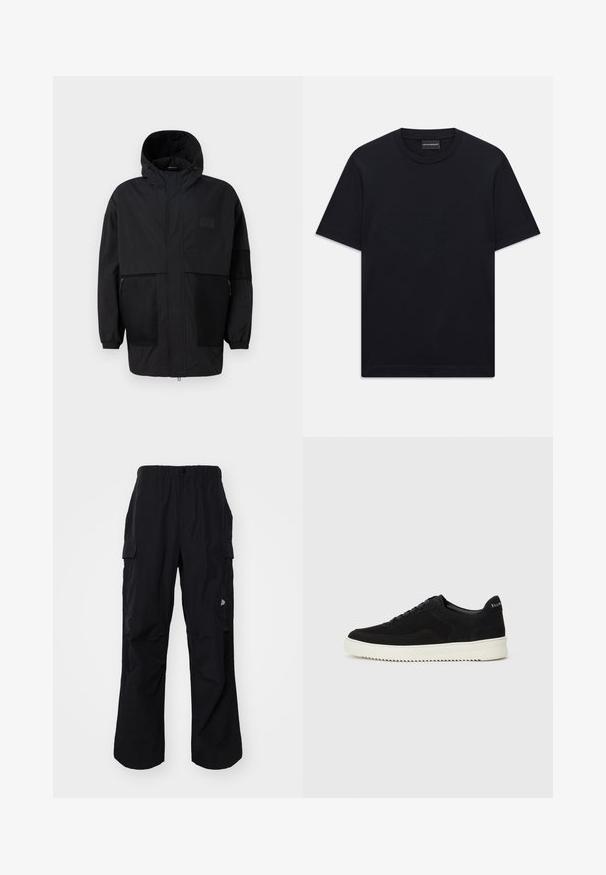 Svart hettejakke laget av lettvektig stoff, med mesh-paneler, en front glidelås og elastiske mansjetter for justerbar passform.; Svart kortermet T-skjorte med rund hals og subtil preget logo-design sentrert på brystet, samt et merke inne i halsen.; Svart cargobukser med elastisk linning, multiple sidelommer og avslappet passform. Laget av lett materiale.; Svart semsket sneakers med snøring og kontrasterende hvit gummisåle. Har teksturerte sidepaneler og subtil merkevare på hælen.