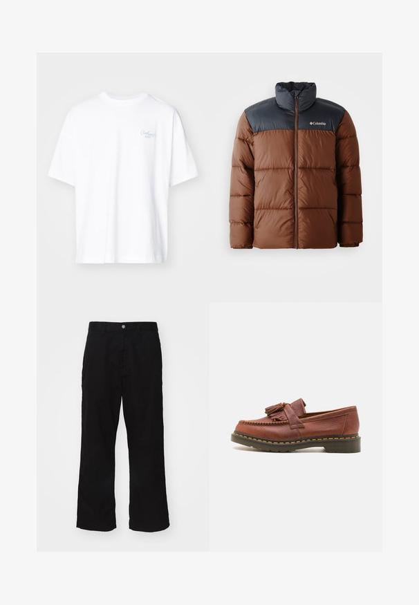 Giacca imbottita marrone e grigio scuro con collo alto, chiusura con zip e logo sul petto; presenta sezioni trapuntate per l'isolamento.; Carhartt WIP SIGNATURE SCRIPT - T-shirt basic - white/dusty ice; Pantaloni neri a gamba larga realizzati in tessuto misto cotone, con chiusura a bottone e taglio dritto con cuciture minime visibili.; Mocassino in pelle marrone con dettagli in frange, superficie testurizzata e cuciture gialle in contrasto lungo la suola in gomma nera. Vista laterale.