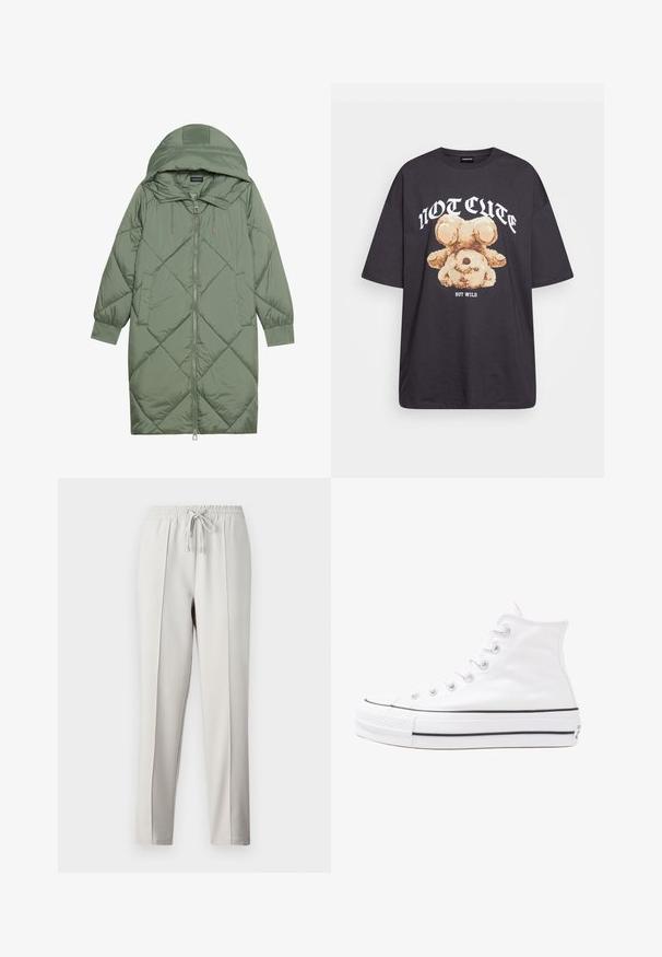 Gesteppten langer grüner Daunenmantel mit Kapuze, mit einem Reißverschluss vorne und zwei Seitentaschen. Strukturiertes Rautenmuster auf der gesamten Fläche.; Schwarzes, übergroßes T-Shirt mit einem Grafikdruck eines Bären und dem Text "NICHT SÜß, SONDERN WILD" in fetter, weißer Schrift. Baumwollmaterial.; Hellgraue Jogginghosen mit elastischem Bund, Kordelzug und seitlichen Nähten. Aus glattem Stoff für eine lockere Passform gefertigt.; Weiße hochwertige Leinensneaker mit schwarzer Gummisohle, vorderem Gummizehenschutz und sechs Ösen für Schnürsenkel, die ein sauberes, minimalistisches Design aufweisen.