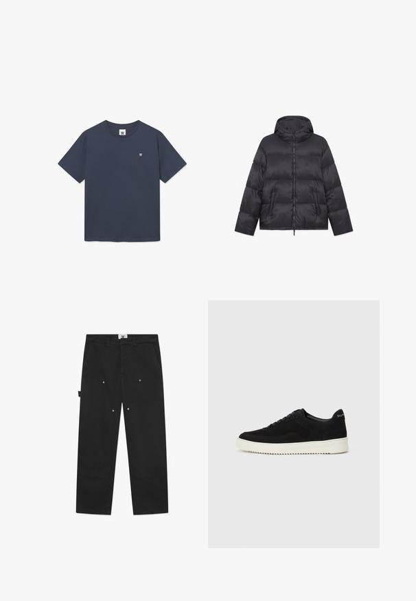 Kurtka puchowa w czarnym nylonie, z kapturem, zapięciem na zamek oraz dwoma przednimi kieszeniami, z pikowanym wzorem i teksturowanym, wyściełanym wykończeniem.; Granatowa koszulka z bawełny z okrągłym dekoltem, krótkimi rękawami i małą naszywką z logo na lewej piersi. Gładka struktura materiału.; Czarne bawełniane spodnie mają prosty krój, wyraźne szwy, kieszenie boczne oraz metalowe zatrzaski na przednich panelach.; Czarne zamszowe sneakersy z designem na sznurówki i kontrastującą białą gumową podeszwą. Posiadają teksturowane boczne panele oraz subtelne logo na pięcie.