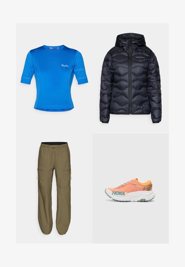 Námořnická prošívaná bunda s kapucí, která má prošívanou strukturu, přední zip a logo na hrudi. Hladký, lehký materiál.; Kratký rukáv cyklistického dresu v jasně modré tkanině s hladkou texturou. Má kulatý výstřih a bílé logo "Rapha" na přední straně.; Lehké olivově zelené cargo kalhoty s elastickým pasem a oranžovým šňůrkem; mají zipové boční kapsy a prošívané detaily.; Oranžovo-růžová běžecká obuv s mesh svrškem, bílou mezipodešví, Vibram podrážkou a světle modrými akcenty. Na boku je branding HOKA.