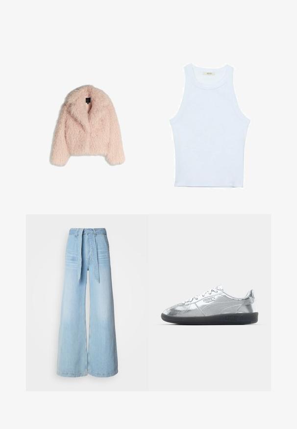 Umělá kožešinová bunda v jemně růžové barvě, s nadýchanou strukturou, zkráceným střihem, širokým límcem a otevřeným předním dílem. Obsahuje dlouhé rukávy a žádné viditelné zapínání.; Bílý top bez rukávů, žebrovaná textura, kulatý výstřih, obtáhnutý střih, decentní značka na štítku uvnitř oblasti límce.; Světle modré kalhoty s širokými nohavicemi a vysokým pasem, s vázacím páskem, bočními kapsami a mírně vybledlou denimovou texturou.; Stříbrné tenisky s hladkým, reflexním svrškem, vybavené černou gumovou podešví a klasickým šněrováním. Logo Puma na boku.