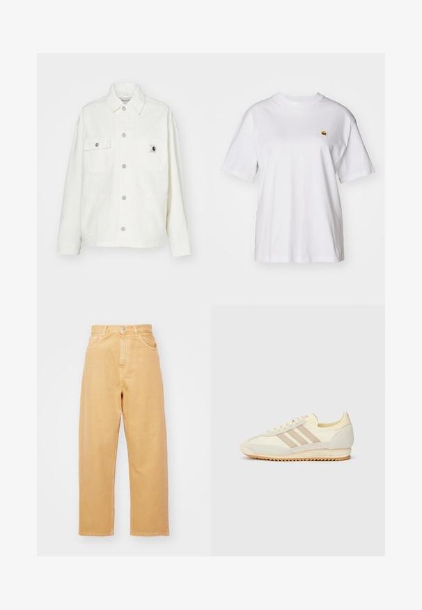Hvit bomullsjakke med knappelukking foran, to brystlommer og et firkantet logo-patch. Løs passform med lange ermer og synlige sømmer.; Hvit bomulls t-skjorte med avslappet passform, korte ermer og en liten brodert logo på venstre brystområde.; Carhartt WIP BRANDON PANT - Jeans relaxed fit - bourbon; Kremfargede joggesko med tre beige striper, laget av semsket skinn og tekstilmaterialer, med en teksturert såle og preget merkevare på hælen.