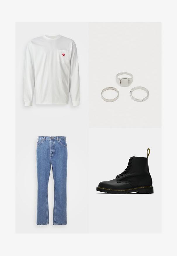 Jachetă navală cu glugă, cu mâneci albastre, accente roșii și galbene și logo Adidas auriu. Prezintă emblema echipei naționale a Spaniei.; Tricou alb cu mânecă lungă, fabricat din bumbac, cu un buzunar pe pieptul stâng decorat cu o aplicație în formă de inimă roșie. Gât clasic și manșete cu nervuri.; Jeanși din denim albastru cu o croială dreaptă, design cu cinci buzunare, curea de prindere și închidere cu nasture. Țesătura are o finisare moale și texturată.; Botine negre din piele cu șireturi, cu cusături galbene pe talpă și cu o bucată de material cu logo la călcâi, prezentate din lateral pe un fundal plain.; Set de trei inele din argint: un inel lat, cu un capăt rectangular, un inel subțire clasic și un inel cu design împletit. Finisaj metalic neted pe întreaga suprafață.