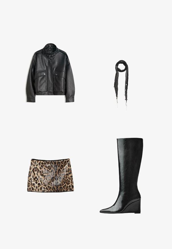 Črna usnjena jakna z visokim ovratnikom, zadrgo, sprednjimi žepi na zapiranje in elastičnim robom; gladka tekstura z natančnim šivom.; Črna bluzica brez naramnic z dolgimi rokavi, izdelana iz mehkega materiala. Ima kratko zasnovo širokega izreza in oprijetimi rokavi.; Mini krilo z leopardjim vzorcem, ki vsebuje zlate in črne bleščice, prilegajoč dizajn in črn pas.; Črne usnjene škornje do kolen s sleek, koničastim nosom in klinastim peto. Površina je gladka z sijočim slojem.; Črna, prosojna šal z izčiščenim vzorcem, okrašena s srebrnimi in belimi dekorativnimi biseri ob robovih ter frinškimi konci.