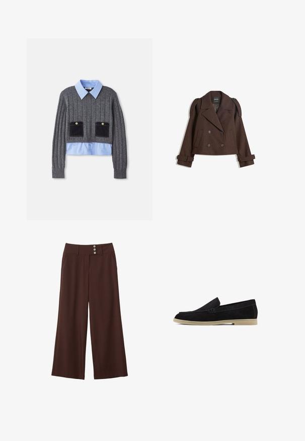 Brun dobbeltbrystet jakke i uldblanding med skulderlapper, store revers, to frontlommer og optrukne manchetter. Mærket indvendig label.; Grå ribbet sweater med en lys blå skjorte med krave under, der har to frontlommer med mørkeblå accenter og knapdetaljer.; Brune bredbensebukser lavet af glat stof, med to sidelommer og en talje med tre dekorative knapper.; Sorte ruskinds loafers med en flad beige sål, som har et syet design og en strømlinet slip-on stil, der er velegnet til afslappet brug.