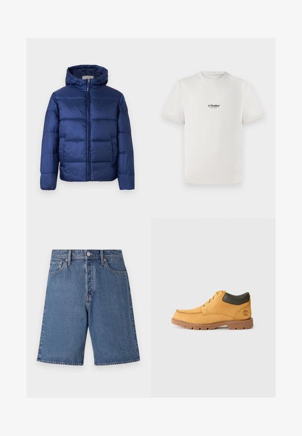 Sötétkék puffos dzseki kapucnival, steppelt részekkel, elülső cipzárral és elasztikus mandzsettákkal a melegség és kényelem érdekében.; Fehér pamut póló rövid ujjakkal, a mellkasán fekete "JJ Studios" logóval. Kerek nyakú és standard fit kialakítás.; Világoskék farmer sort, fakó textúrával, öt zsebes kialakítással és gombos záródással a deréknál.; Sárga bőr cipő barna gumitalppal, kerek orral és zöld bőr bokadísszel. Arany fűzőlyukakkal és varrási díszítésekkel rendelkezik.