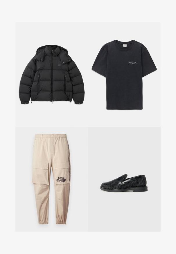 Schwarze Pufferjacke mit hohem Kragen, abnehmbarem Kapuze, Reißverschluss vorne und zwei seitlichen Zipper-Taschen; verfügt über gesteppten Einsätze.; Schwarzes T-Shirt mit kurzen Ärmeln und Rundhalsausschnitt, mit kleinem weißen "Filling Pieces"-Textlogo auf der linken Brust.; Beige Cargo-Hosen aus leichtem Material mit einem elastischen Bund, Reißverschlusstaschen und einem bedruckten Logo auf dem linken Bein.; Schwarzer geflochtener Slipper mit einem glatten Lederakzent im Obermaterial, einem runden Zehendesign und einer flachen Gummisohle.