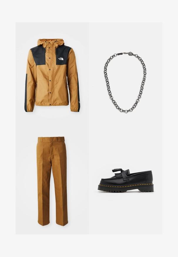 Waterdichte bruine jas met zwarte schouders, drukknopen, verstelbare capuchon en logo op de linkerborst en mouw.; Drie witte geribde tanktops van katoen. Kenmerken zijn een ronde hals en kleine zwarte labels nabij de zoom. Verkrijgbaar in meerdere maten.; Bruine, op maat gemaakte broeken met een gladde textuur, voorzien van een recht model, plooien aan de voorkant en een standaard tailleband.; Zwarte leren loafers met een franjesaccent, voorzien van een dikke zwarte zool en gele stiksels langs de rand. Gevoelige afwerking.; Metalen ketting met uitgestrekte schakels in een donkere gunmetalkleur. Bevat een geometrische accent en sluiting met merkdetail.