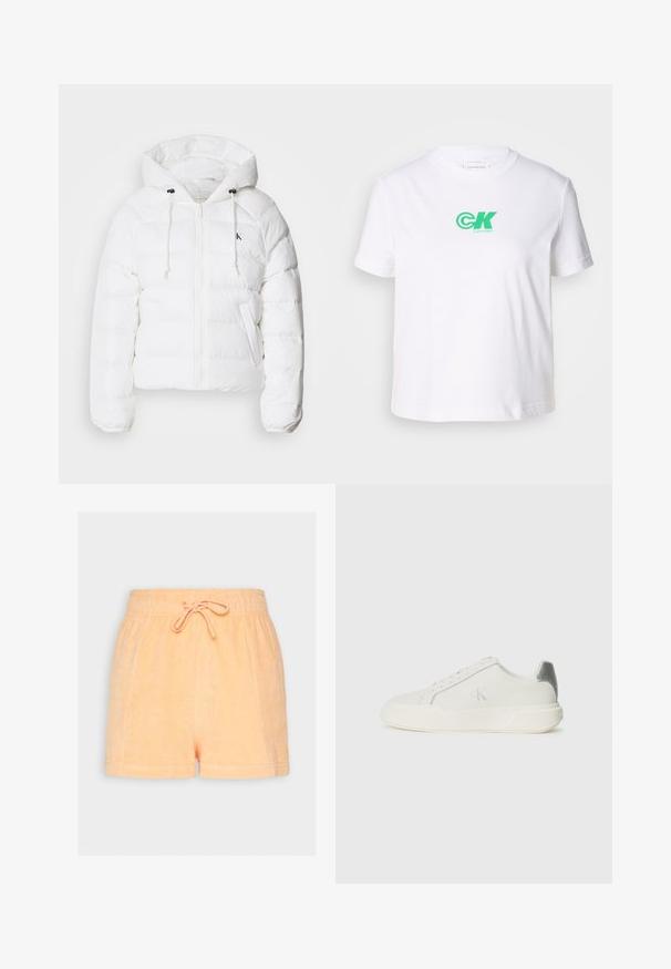 Calvin Klein Jeans LIGHTWEIGHT LOGO PUFFER - Casaco de inverno - snow white; T-shirt de algodão branco com gola redonda e mangas curtas, apresentando o logótipo verde da Calvin Klein na parte da frente. Design clássico de corte reto.; Calções de toalha de cor pêssego com cintura elástica e cordão. Apresentam uma textura suave e um corte descontraído.; Sapatilha branca feita de couro com textura suave, apresentando um detalhe em prateado no calcanhar, sola plana e design minimalista.