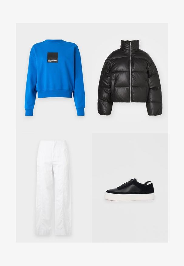Casaco puffer preto, cropped, feito de pele lisa, com colarinho alto, fecho de correr à frente e seções acolchoadas em volume.; Sweatshirt azul cortado feito de tecido macio, apresentando um logo quadrado preto com texto branco, punhos e gola canelados.; Calças brancas de perna larga feitas de um tecido leve, com uma textura suave, linhas limpas e um design de cintura alta.; Sapatilha preta com painéis de pele lisa e camurça, atacadores planos, bico arredondado e sola de borracha branca. Logótipo distinto no calcanhar.