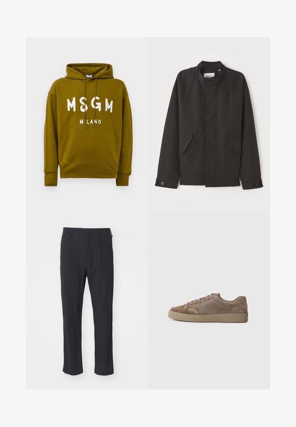 NN.07 SOPHUS - Übergangsjacke - black; Olivgrüner Hoodie mit weißem "MSGM MILANO"-Text auf der Vorderseite, ausgestattet mit einer vorderen Kängurutasche und Kapuze mit Kordelzug.; Schwarze plissee Hosen aus strukturiertem Stoff, mit geradem Bein und normalem Bund. Keine sichtbaren Taschen oder Beschläge.; Brauner Wildleder-Sneaker im Low-Top-Design mit flacher Gummisohle, Schnürverschluss und Steppdetails, von der Seite auf einem schlichten Hintergrund gezeigt.