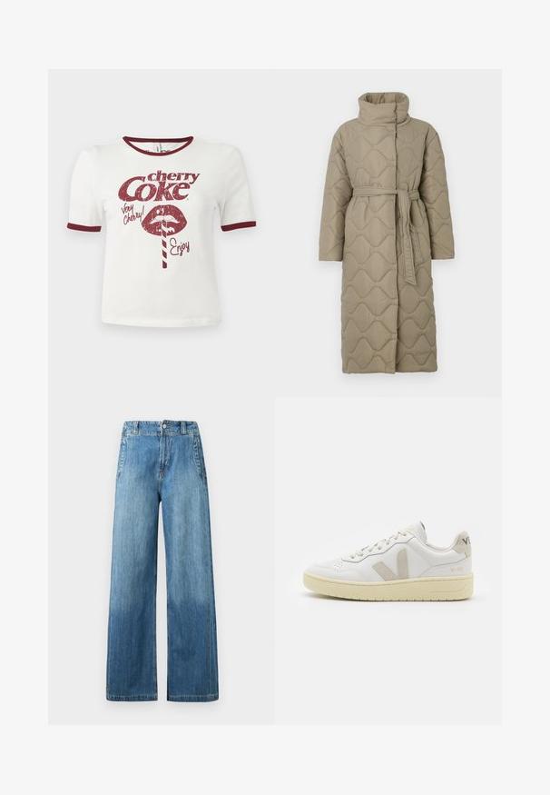 Dlouhý taupe prošívaný kabát s vysokým límcem a opaskem ze stejného materiálu svázaným v pase, se vzorem vlnkového šití po celém povrchu.; Bílá bavlněná tričko s krátkým rukávem, vínový límec a manžety, s retro grafikou rtů, brčka a textem "cherry Coke."; Světle modré džíny širokého střihu s vysokým pasem, obsahující dvě přední kapsy, poutka na opasek a jemně vybledlý vzhled.; Bílé kožené tenisky s béžovými semišovými akcenty, perforovanou špičkou, plochými tkaničkami a strukturovanou krémovou podešví. Obsahují jemné logo na patě.