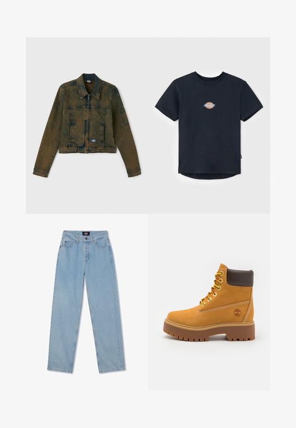 Denim jakna v zbledeli olivno zeleni barvi, z zadrgo spredaj, klasičnim ovratnikom in dvema žepoma na prsih, kjer je na levi strani prišita oznaka.; Črna bombažna majica s kratkimi rokavi, okroglim ovratnikom in majhnim večbarvnim logotipom na prsih. Ravni rob z nekoliko daljšim hrbtom.; Svjetloplave traperice ravnog kroja s pet džepova, zatvaranjem na gumbi i suptilnim izbljeđenjem sprijeda.; Vodoodporna ankel čizma v bež barvi z trdnim gumijastim podplatom, okroglo konico, rjavim usnjeni ovratnikom, rumenimi vezalkami in logotipom na strani.