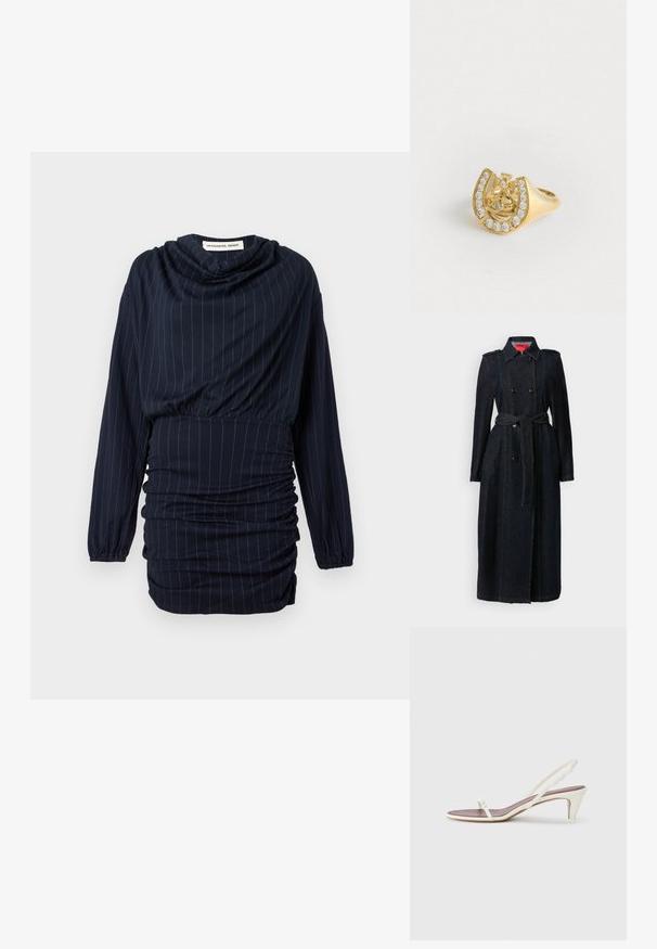 Tumman denim-takkineule, jossa on kaksoisnapitus, vyöllinen vyötärö, vihreä kontrastitikkaus ja olkapehmusteet. Pitkät hihat napillisilla hihansuilla.; Tummansininen mekko, jossa on pitkät hihat, laskettu kaula-aukko ja rypytetty vartalo. Mekossa on ohuita pystysuoria raitoja ja gathered-yksityiskohta vyötäröllä.; Valkoiset nilkkaketjulliset sandaalit, joissa on pieni korko, ohuet hihnat ja sileä nahkapinta; varustettu pienellä koristeellisella soljella.; Beige nahka käsilaukku, jossa on sileä pinta, suorakulmainen muoto ja kultainen soikea solki. Varustettu pitkällä, säädettävällä hihnalla.; Kultainen sormus, jossa on kruunusuunnittelu hevosenkenkämuodossa, koristeltuna pienillä kirkkailla jalokivillä, valkoisella taustalla.