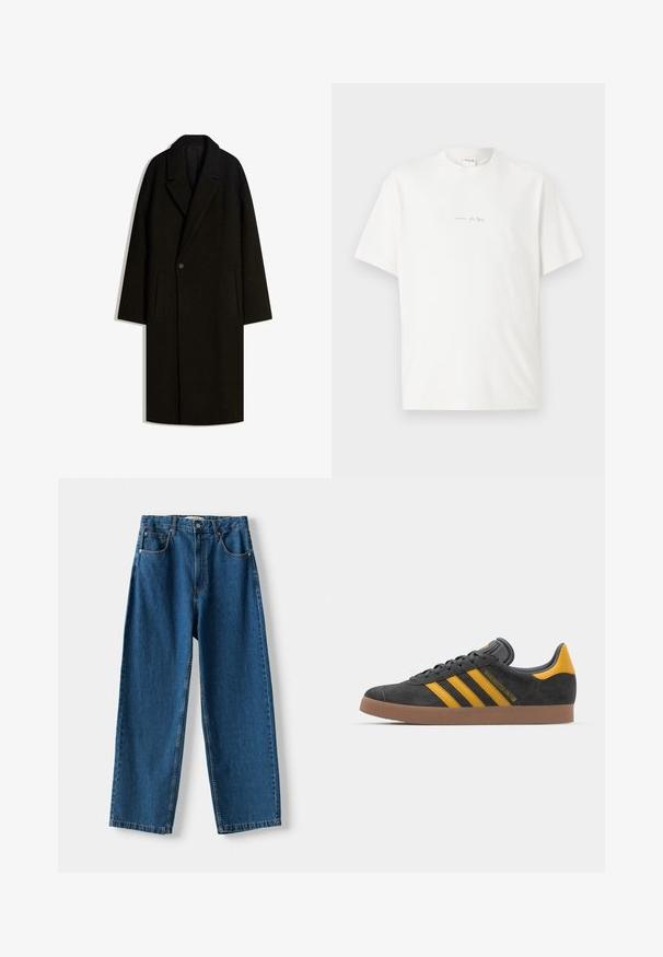 Hosszú fekete gyapjús dérkabát széles gallérral, egygombos záródással és oldalsó zsebmegvágásokkal, fehér háttéren laposan bemutatva.; Fehér pamut póló kerek nyakkal, rövid ujjakkal és egy apró nyomtatott logóval az elején. Sima textúrájú és laza fit.; Kék farmer, derékig érő, egyenes szárú farmernadrág, gombos és cipzáras záródással, öt zsebbel és kontrasztos varrással.; Fekete velúrbőr sportcipő sárga díszítéssel, három csíkkal és barna gumitalppal. Párnázott nyelvével a kényelem érdekében.