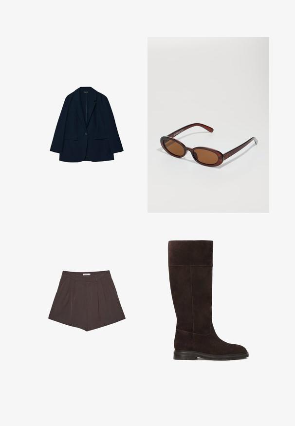 Marinblå blazer gjord av slätt tyg, med skräddarsydd design, slagkrage, enkel knappstängning och två framfickor.; Vit långärmad skjorta med krage, knappstängning fram, två bröstfickor, rak fåll och lätt utsvängda ärmar gjord av slät tyg.; Bruna veckade shorts med vertikala ränder, med en platt midja och en skräddarsydd silhuett. Kort längd med rena sömmar.; Bruna mocka knähöga stövlar med platt sula, mjuk textur och kontrasterande sömdetaljer längs sömmarna. Sidopaneldesign för passform.; Runda, bruntonade solglasögon med en glansig bordeauxfärgad ram. Smala bågar med subtilt varumärkesdetalj. Platt linsdesign.
