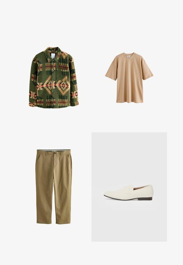 Grüne gemusterte Shirtjacke mit geometrischen Mustern in Rot, Beige und Dunkelgrün; aus weichem Stoff gefertigt; mit Knöpfen und einer Brusttasche.; Beige T-Shirt aus Baumwolle mit kurzen Ärmeln, rundem Ausschnitt und lässiger Passform. Der Stoff hat eine glatte Textur und keine Muster oder Akzente.; Khakifarbene Chinos aus Baumwollmischung, mit zwei Seitentaschen, einem Knopfverschluss, geradem Bein und glatter Textur.; Hellbeige Slipper mit spitzem Zehenbereich, glattem Material, einem Riemen über dem Vorderfuß und einer niedrigen braunen Sohle. Einfaches Design mit minimalen Akzenten.