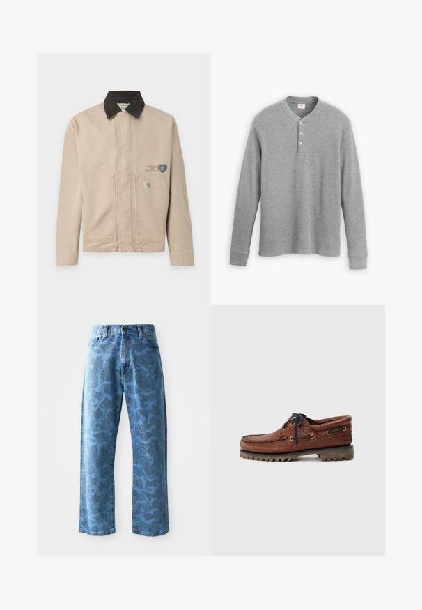 Μπεζ καμβάς μπουφάν με μαύρο κοτλέ γιακά, που διαθέτει ένα πατρόν στο αριστερό στήθος και δύο μπροστινές τσέπες. Απλός, δομημένος σχεδιασμός.; Γκρι μακρυμάνικο πουκάμισο henley από ριγωτό ύφασμα, με τρεις κουμπάκια στην πλατεία και στρογγυλή λαιμόκοψη, σε ελαφρώς εφαρμοστή γραμμή.; Ανοιχτό μπλε τζιν με διακριτό τονικό λουλουδάτο σχέδιο, πλατιά γραμμή, πέντε τσέπες και κουμπί στη μέση.; Καφέ δερμάτινο παπούτσι σκάφους με υφή στην επάνω επιφάνεια, μαύρο σύστημα κλεισίματος με κορδόνια και χρυσές οπές. Διαθέτει ανθεκτική, ραβδωτή σόλα από καουτσούκ.