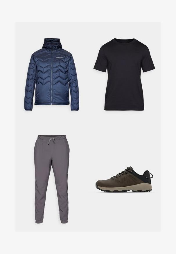 Modra puffer jakna s chevron vzorom, z zadrgo in kapuco. Narejena je iz gladkega, sijočega materiala. Ima elastične manšete.; Črna majica z kratkimi rokavi, izdelana iz gladkega materiala, z okroglo izrezanem ovratnikom. Diskretno logotip je natisnjen v črni barvi na prsih.; Sive, lahke hlače z elastičnim pasom in nastavljivo vrvico; zožane noge; gladka tekstura; vključuje detajle logotipa na strani.; Rjave vodoodporne superge z teksturiranim zgornjim delom, perforiranimi detajli, črno podporo za peto in sivo gumijasto podlogo. Šnure imajo metalne konice.