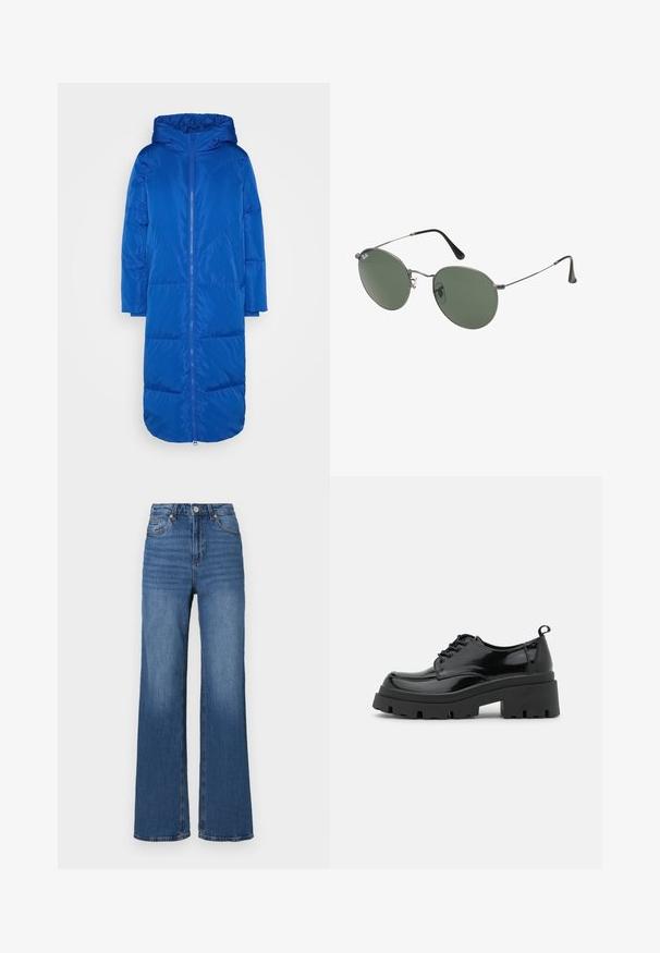 Lang, blå dunjakke med hætte, der har en frontlynlås, quiltet design og sidelommer. Fremstillet af glat, reflekterende materiale.; To stribede toppe i sort og hvid, lavet af ribbet bomuld, med runde halsudskæringer og en tætsiddende pasform. Etiketter synlige på begge.; Højtaljede, vidde jeans i blå denim med klassisk fem-lomme design og subtil fading langs benene.; Sorte patentlæder sko med en kraftig platformsål og tykke snørebånd. Runde tå, minimal detaljer og en lille hæltab bagpå.; Metalrammede solbriller med ovale grønne linser. Tynd sølvmetalramme og sorte ørepropper. Minimalistisk design, ingen synlige logoer.