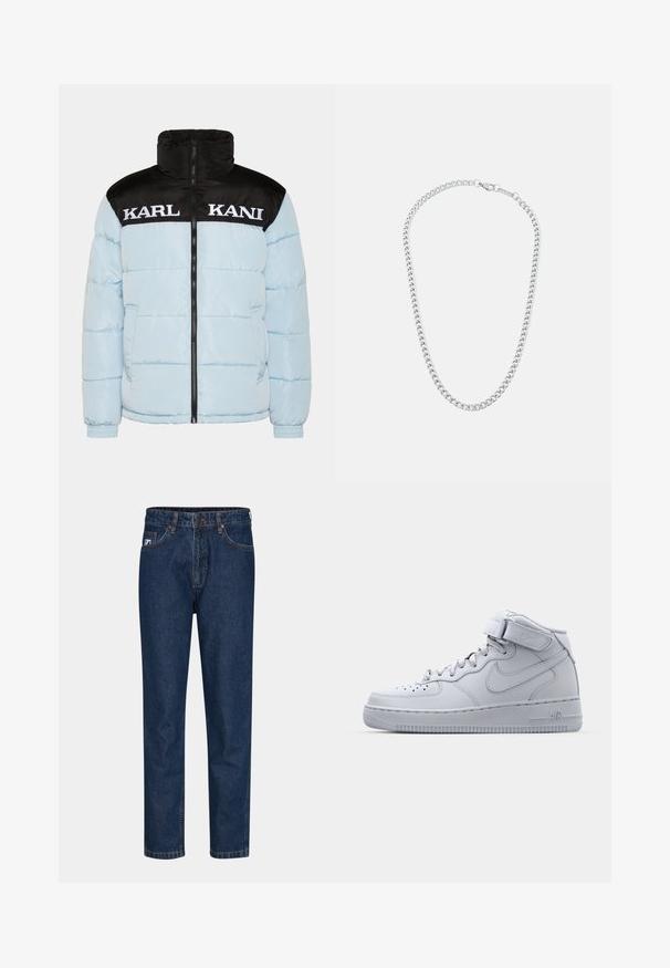 Hele sinine puffer-jakk musta lukuga krae ja varrukatega. Ees on suur valge "KARL KANI" tekst. Textureeritud disain.; Mustmust värvi T-särk lühikeste varrukatega, ümar kaelus ning esiküljel valge allkirja logo. Sile tekstuur ja mugav lõige.; Tumed sinine denimpüksid otse sääre kujundusega, viie tasku, vöökohaga ja ühe nööbiga kinnisega. Sujuv tekstuur ja klassikaline õmblus.; Halluxi hallid hallid Nike Air Force 1 tossud, nahast pealisega, pehmendatud krae ja Velcro rihm. Ikooniline disain sisaldab perforatsiooniga varbakohta.; Hõbedane metallist kettkaelakee, millel on omavahel seotud lingid ja kindel tõmblukk, sile tekstuur, ühtlane viimistlus ja klassikaline disain.