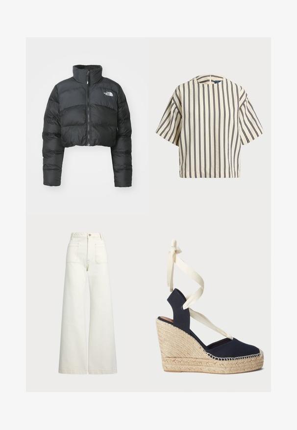 Kratká černá péřová bunda s vysokým límcem a předním zipem. Obsahuje horizontálně prošívané panely a malé logo na hrudi.; Krátký rukáv, pruhované tričko ve krémové a námořnické barvě, s kulatým výstřihem a širokým střihem z texturovaného materiálu.; Džíny s širokými nohavicemi v off-white denim. Vysoký pas s knoflíkovým zapínáním, dvě přední kapsy a detaily kontrastního šití.; Námořnické plátěné klínové sandály s espadrilkovou podešví z provazu a krémovými stužkami kolem kotníku. Uzavřená pata a kulatá špička.