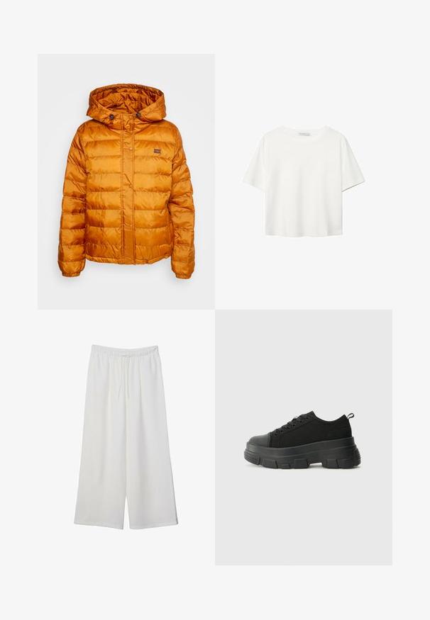 Pomarańczowa kurtka puchowa z kapturem, wykonana z błyszczącego, pikowanego materiału. Posiada zapięcie na napy oraz małe logo na piersi.; Biała koszulka z krótkim rękawem, wykonana z bawełny. Posiada okrągły dekolt i luźny krój. Gładka faktura bez widocznych wzorów czy akcentów.; Białe szerokie spodnie wykonane z lekkiego materiału, z elastyczną talią i sznurkiem do regulacji fasonu. Gładka tekstura.; Czarne sneakersy z masywną gumową podeszwą, teksturowaną górną częścią, okrągłym noskiem i sznurowanym zapięciem. Posiadają wzmocnione oczka i pętelkę z tyłu.
