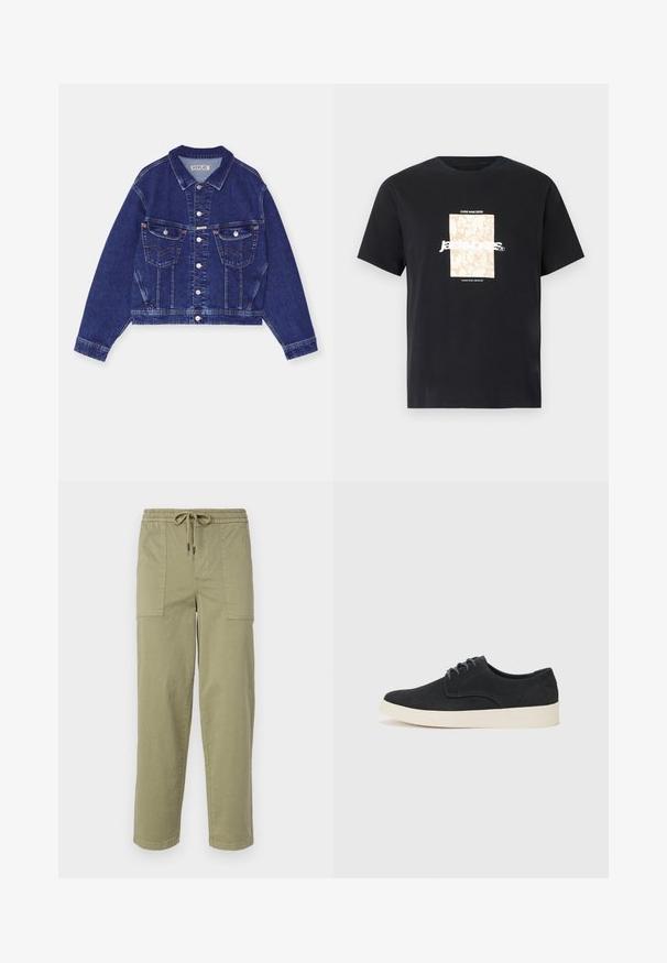 Giacca di jeans, blu scuro, design cropped, abbottonatura frontale, due tasche sul petto con alette, cuciture a contrasto, maniche lunghe con polsini abbottonati.; Maglietta in cotone nera con collo tondo. Presenta una grafica rettangolare beige e il testo bianco, "JAWO," centrato sulla parte frontale. Maniche corte.; Pantaloni verde oliva chiaro realizzati in tessuto misto cotone, con una vita elasticizzata e cordoncino, e due ampie tasche laterali.; Scarpa in suede nera con lacci, punta arrotondata, suola leggera color crema e dettagli di cucitura blu discreti sulla parte superiore.