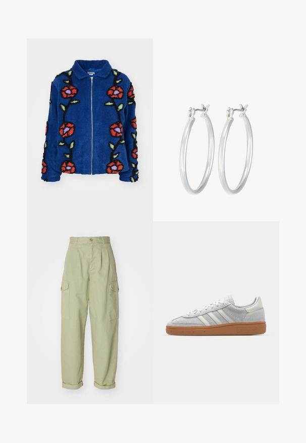 Obey Clothing FIELDS JACKET - Chaqueta de invierno - deep blue multi; Top de manga larga blanco con cuello redondo. Fabricado en una tela elástica que se ajusta al cuerpo. Presenta sutiles líneas horizontales.; Pantalones cargo verde claro hechos de tela de algodón. Presenta una cintura alta, puños enrollados y dos bolsillos laterales de carga para mayor utilidad.; Zapatillas de ante gris claro con acentos de cuero blanco, tres franjas blancas y una suela de goma marrón, que cuentan con un cuello acolchado para mayor comodidad.; Pendientes de aro de plata con un acabado liso y pulido. Forma redonda y cierre de click seguro. Diseño ligero adecuado para el uso diario.