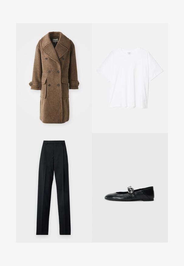 Brauner karierten Doppelreiher-Mantel mit großen Revers, zwei Vorderaschen und knöpfbaren Manschetten. Hergestellt aus strukturiertem, gewebtem Stoff.; Weißes Baumwoll-T-Shirt mit kurzen Ärmeln, runder Halslinie, lockerer Passform und genähtem Saum. Etikett sichtbar am inneren Kragen.; Schwarze Hosen aus glattem Stoff mit hoher Taille, weitem Bein, vorderen Falten und klassischen Gürtelschlaufen. Keine sichtbaren Seitentaschen.; Schwarze Ballettflat mit spitzer Spitze, ausgestattet mit einem Riemen und einer runden, metallischen Schnalle sowie einer flachen Sohle.