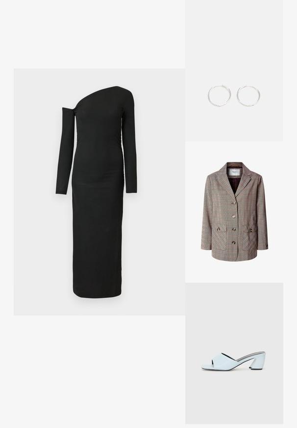 Kostkovaný blazer v hnědých a krémových odstínech s klopovým límcem, třemi knoflíky, dvěma předními kapsami a hnědou podšívkou. Texturovaná látka.; Černé, přiléhavé, dlouhé šaty s asymetrickým výstřihem a nabraným detailem na boku, vyrobené z ribbového materiálu.; Světlé modré lodičky s otevřenou špicí a geometrickým designem, se širokým páskem přes nohu a masivním, úhlovým podpatkem.; Černá kožená kabelka s křivkovým tvarem, odnímatelným popruhem a zlatými detaily. Kabelka má klopu s přezkou.; Stříbrné kruhové náušnice s elegantním, kulatým designem, s hladkým povrchem a bez viditelných ozdob. Průměr není specifikován.