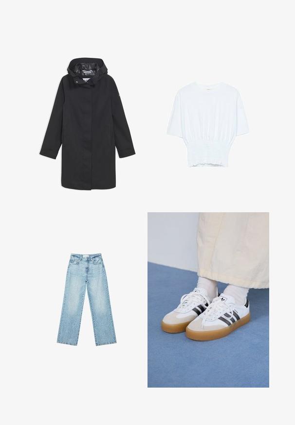 Giubbotto nero impermeabile con cappuccio, chiusura a bottoni a pressione, due tasche laterali e fodera interna liscia. Presenta una linea dritta e maniche lunghe.; T-shirt bianco a maniche corte con una vestibilità rilassata e una texture smock in vita. Realizzato in tessuto morbido e leggero.; Jeans larghi in denim blu chiaro a vita alta, caratterizzati da un lavaggio sbiadito e da piccoli dettagli strappati sparsi.; Sneakers bianche con strisce nere e accenti in suede beige. Presentano una suola in gomma texturizzata e lacci bianchi piatti, indossate con calzini di colore chiaro.