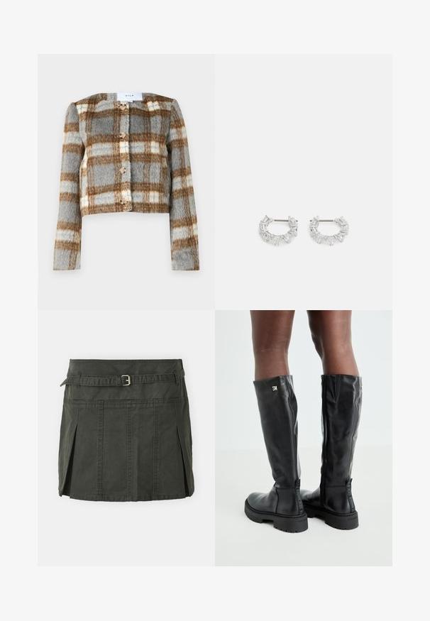 Szürke, barna és fehér kockás mintával ellátott cropped dzseki. Texturált anyagból készült, az elején öt gombbal. Hosszú ujjak.; Világosszürke, rövidített kötött pulóver fekete és fehér virágmintával, kerek nyakkivágással és bordázott mandzsettákkal. Puha tapintás, lezser dizájn.; Sötétzöld, pamut mini szoknya, formázott derékkal, övvel és elülső pliszékkel. Varrott részletekkel és klasszikus szabással rendelkezik.; Fekete, térd fölé érő bőr csizmák sima textúrával, lekerekített orral, vastag talppal és cipzáras záródással. Ezüst színű logó található az oldalon.; Ezüst karika fülbevalók, átlátszó, téglalap és háromszög alakú kristályokkal, mintás elrendezésben. Biztonságos rögzítést biztosító fülbevaló pálcikák.