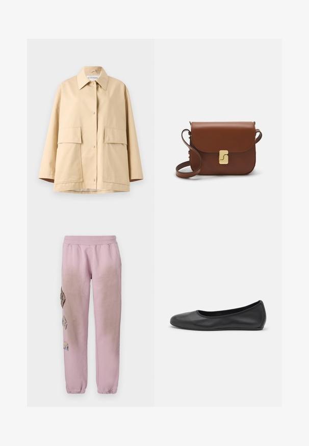 Beige jasje van een gladde stof met een klassieke kraag, twee grote voorzakken en een relaxte pasvorm. Bevestigd met zichtbare knopen.; Witte korte mouwen t-shirt van ribstof. Ronde halslijn, normale pasvorm en subtiele stiksels. Geen patronen of grafische elementen.; Roze sweatpants met een elastische tailleband, voorzien van decoratieve patches in ruitvorm aan de linkerkant en elastische boorden bij de enkel.; Zwarte leren ballerina met een ronde neus, gladde textuur, minimale stikdetails en een flexibele zoolontwerp.; Bruine leren handtas met een klep sluiting, gouden hardware, een schouderband en een gladde textuur. Compact rechthoekige vorm.