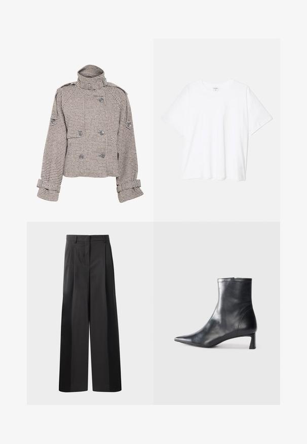 Gestuz AVIC SHORT JACKET - Mezisezónní bunda - rose dust/grey; Bílý bavlněný tričko s krátkým rukávem, kulatým výstřihem, volným střihem a šitým lemem. Nálepka viditelná na vnitřní straně výstřihu.; Černé kalhoty širokého střihu s vysokým pasem, které mají přední sklady, hladký povrch a upravený vzhled. Navrženy pro volný střih.; Černé kožené kotníkové boty s špičatou špičkou a elegantním designem. Mají nízký podpatek a zipové zapínání na zadní straně. Hladká textura.