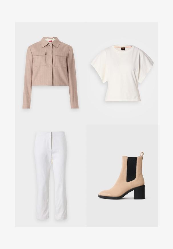 Skraćeni bež sako s finim prugastim uzorkom, s ovratnikom, dva džepa na prsima i detaljem srebrnih dugmadi.; Bijeli skraćeni T-shirt, široke kratke rukave, mekani pamučni materijal, okrugli izrez s suptilnim narančastim detaljem, minimalistički dizajn, bez uzoraka ili grafika.; Bijele pamučne hlače ravnog kroja, sa strukom srednje visine i bez vidljivih metalnih dijelova ili uzoraka. Glatka tekstura kroz cijelu dužinu.; Bež antilop čizmica do gležnja s blok-petom, koja ima crni elastični umetak i petu za povlačenje straga. Glatka tekstura i oblik zaobljenog prsta.