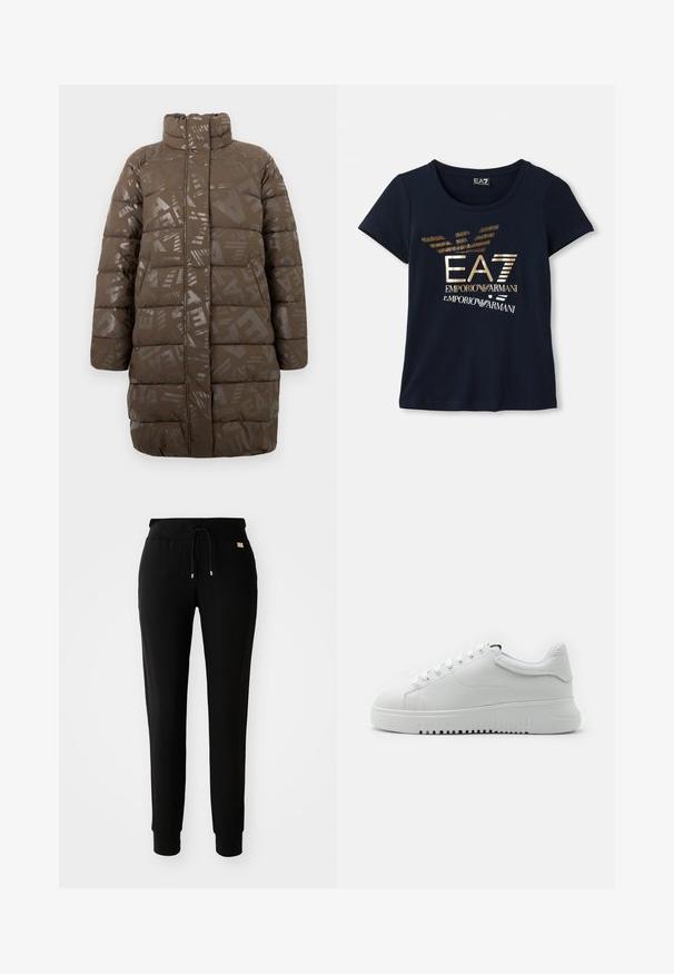 Brauner gepolsterter Mantel mit hohem Kragen, der ein glänzendes geometrisches Muster und einen lockeren Schnitt aufweist. Hergestellt aus glattem, leichtem Material.; Marineblaue Kurzarm-T-Shirt aus Baumwolle, mit einem grafischen Logo in metallischem Gold, das Text und stilisierte Adlerflügelakzente zeigt.; Schwarze tapered Jogginghosen mit verstellbarem Taillenbund und Bündchen an den Knöcheln, auf einem schlichten weißen Hintergrund dargestellt.; Weiße Sneaker mit einem Obermaterial aus strukturiertem Leder, runder Zehenpartie und Schnürdesign. Dicke weiße Gummisohle mit strukturiertem Griffmuster.