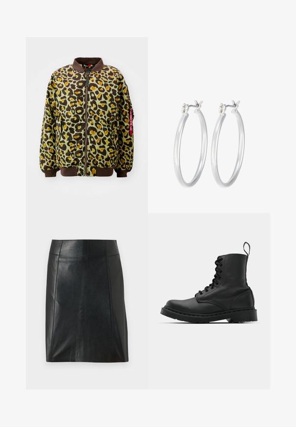 Alpha Industries MA-1 CAMO - Giubbotto Bomber - olive; Top a canotta bianco a coste con scollatura rotonda e senza maniche, caratterizzato da un orlo dritto e una texture liscia e elastica.; Gonna in pelle nera con un design aderente. Texture liscia, cuciture che delineano la forma e orlo dritto. Aspetto minimalista e slanciato.; Stivale da combattimento in pelle nera con punta tonda, chiusura con lacci e linguetta alla caviglia. Presenta una suola in gomma spessa per durabilità.; Orecchini a cerchio in argento con una finitura liscia e lucida. Forma rotonda e chiusura a scatto sicura. Design leggero adatto per l'uso quotidiano.