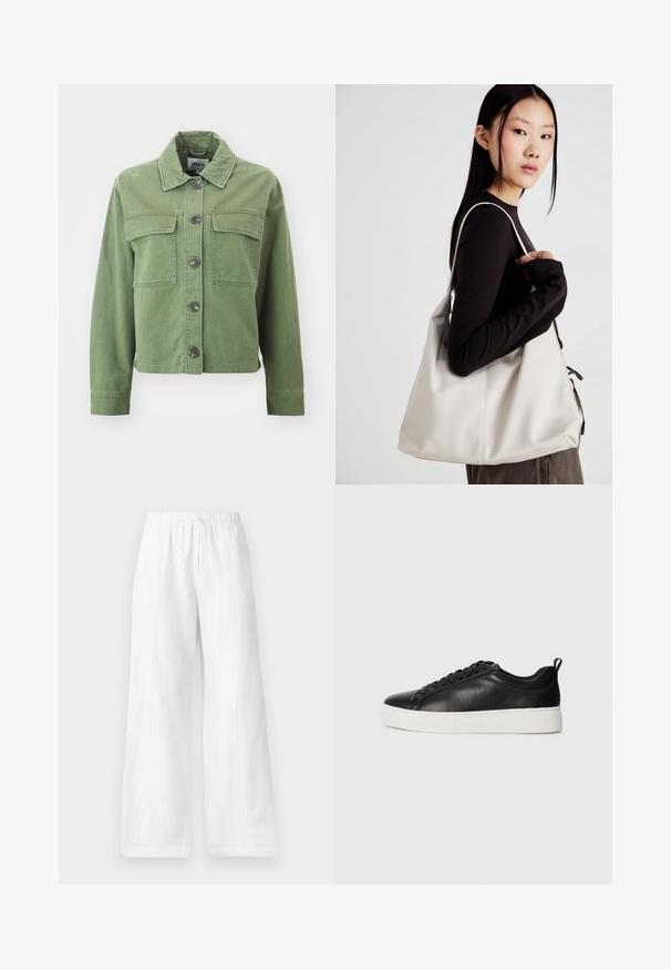 Giacca di jeans verde con colletto, chiusura frontale con bottoni, due tasche sul petto e maniche lunghe con polsini a bottone. Texture liscia e design cropped.; Maglietta bianca a maniche lunghe in viscosa a coste con collo alla marinara. Texture liscia, design aderente e senza motivi o dettagli visibili. Stile semplice e minimalista.; Pantaloni larghi in lino bianco con cintura elastica e cordoncino, caratterizzati da cuciture laterali e una superficie liscia. Senza tasche.; Sneaker in pelle nera a punta bassa con lacci neri e suola in gomma bianca spessa, vista dal lato esterno su uno sfondo bianco.; Borsa a mano beige realizzata in materiale morbido, caratterizzata da un design morbido, dettagli cuciti e due manici. Adatta per l'uso quotidiano.