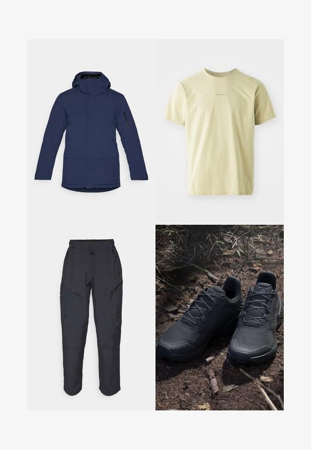 Tums zilas āra jaka ar augstu apkakli, regulējamu kapuci, priekšējiem kabatām un rāvējslēdzēja kabatu uz rokas. Izgatavota no ūdensnecaurlaidīga materiāla.; Salomon TRACKLINE TEE - Sporta krekli - gray green; Melnas kravas bikses, izgatavotas no viegla, ūdens izturīga materiāla; ar elastīgu jostasvietu, vairākiem kabatām ar rāvējslēdzējiem un sašaurinātiem ievedumiem.; Melni sporta apavi ar struktūru adītu virsu, pastiprinātu pirkstu daļu un amortizētu zoli, izvietoti uz zemes, kurā ir izkaisīti zari.