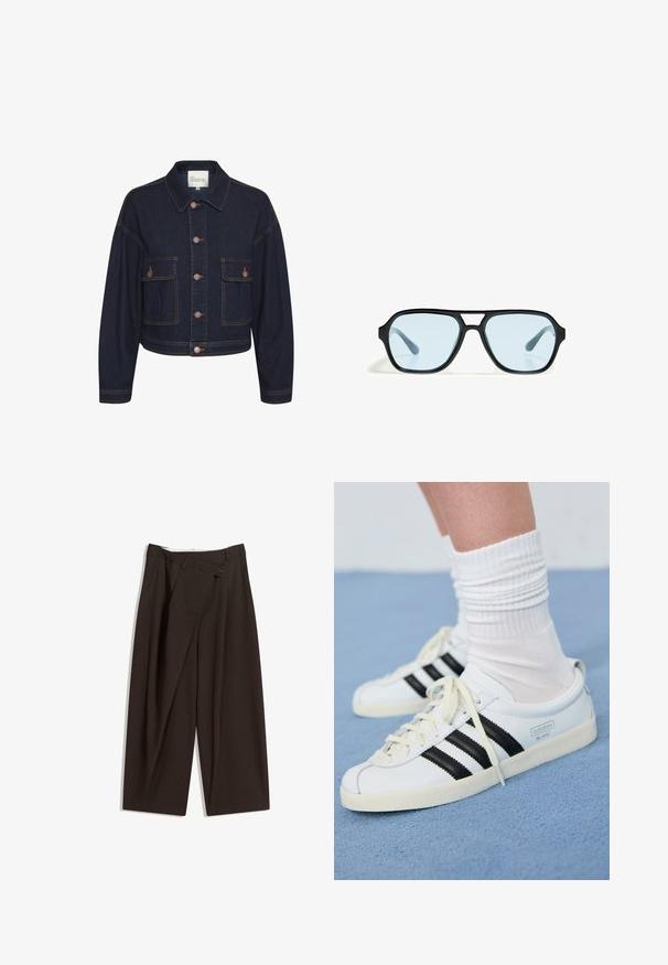 Tmavomodrá džínová bunda s golierom, zapínaním na gombíky a dvoma prednými vreckami. Obsahuje kontrastné šitie a skrátený strih.; Biele tričko vyrobené z mäkkého, ľahkého materiálu. Má okrúhly výstrih a krátke, široké rukávy s uvoľneným strihom. Bez viditeľných vzorov.; Tmavohnedé široké nohavice s vysokým pásom, s jedným gombíkom a záhybmi vpredu. Vyrobené z ľahkej textílie.; Biele kožené tenisky s čiernymi pruhmi, krémovou podrážkou a svetlými šnúrkami. Nosené s bielymi rebrovanými ponožkami, umiestnené na modrom pozadí.; Čierne slnečné okuliare s obdĺžnikovými rámami, modro sfarbenými sklami a charakteristickým dizajnom mostíka. Elegantný povrch, decentná Textúra.