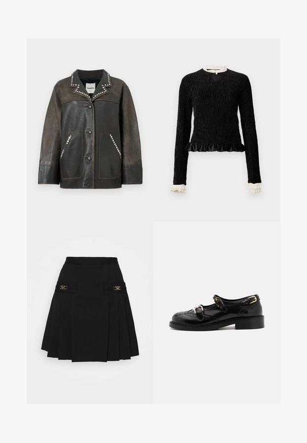 Giubbotto in pelle nera con dettagli in borchie argentate lungo il colletto e le tasche, dotato di chiusura con bottoni e un design classico stile camicia.; Maglietta nera a maniche lunghe con tessuto testurizzato, orlo arricciato e accenti di ruffles bianchi al colletto e ai polsini. Presenta una chiusura centrale con anello.; Gonna plissettata nera con dettagli in metallo dorato. Presenta tasche laterali con logo, realizzata in materiale liscio. Silhouette a forma di A.; Scarpe in pelle nera con dettagli brogue, dotate di due cinturini con fibbia, punta arrotondata e tacco basso. Texture liscia con finitura lucida.