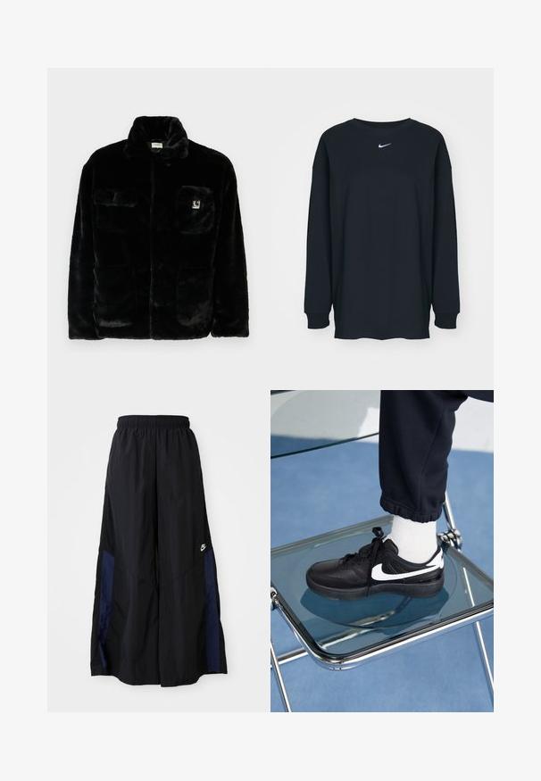 Zwarte nepbont jas met een kraag, twee voorzakken en een klein logo-opdruk op de bovenste linkerzijde. Zachte textuur en een ontspannen fit.; Zwarte lange mouwen T-shirt van katoen met een ronde hals. Bevat een wit Nike-logo op de borst. Zachte textuur, eenvoudig ontwerp.; Zwarte wijdlopende broek van lichtgewicht stof, met een marineblauwe zijpaneel en een elastische tailleband. Klein wit logo onderaan.; Zwarte Nike sneakers met witte accenten, met een gladde leren textuur, vetersluiting en ronde neus, geplaatst op een glazen stoel.