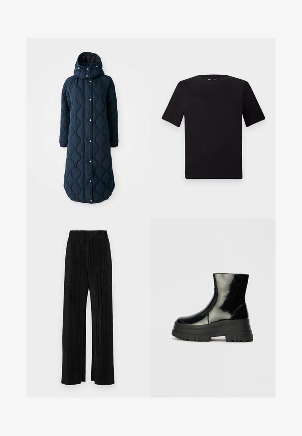 Quiltet, mørkeblå lang frakke med hætte, der har trykknapper, elastiske manchetter og et mønstret tekstur for ekstra varme.; Sort kortærmet t-shirt med rund halsudskæring, lavet af blødt bomuldsstof. Enkel design, ingen synlige logoer eller mønstre.; Sorte plisserede bukser med elastisk talje. Har brede ben og et glat, tekstureret stof med lodrette striber.; Sort, blanklækkert ankelstøvle med tyk sål og rund tå, set fra siden på en ensartet lys grå baggrund.