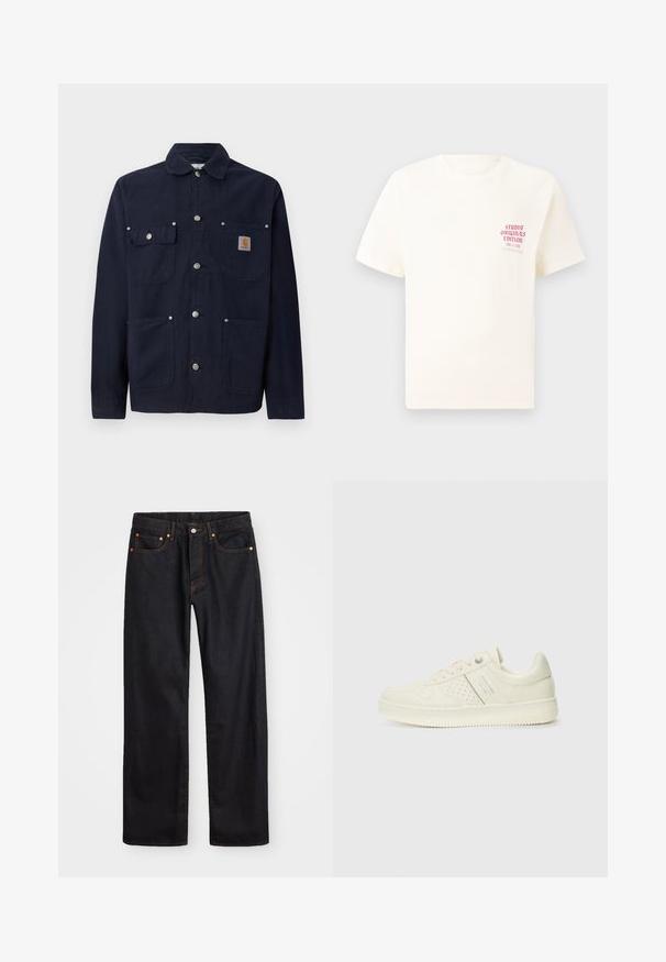 Chaqueta de algodón azul marino con cuello, cierre frontal de botones, dos bolsillos en el pecho con solapa y dos bolsillos laterales; botones de metal plateado.; Camiseta blanca de manga corta con el texto rojo "Edición de Studio Originals" en el lado izquierdo del pecho, exhibida sobre un fondo gris neutro.; Jeans de mezclilla negros de pierna recta para hombre, con cinco bolsillos y costuras en color naranja, cierre de botón y cremallera en la parte delantera de la cintura.; Zapatilla color crema con detalles perforados, cordones y logotipo en el lateral, exhibida sobre un fondo blanco liso.