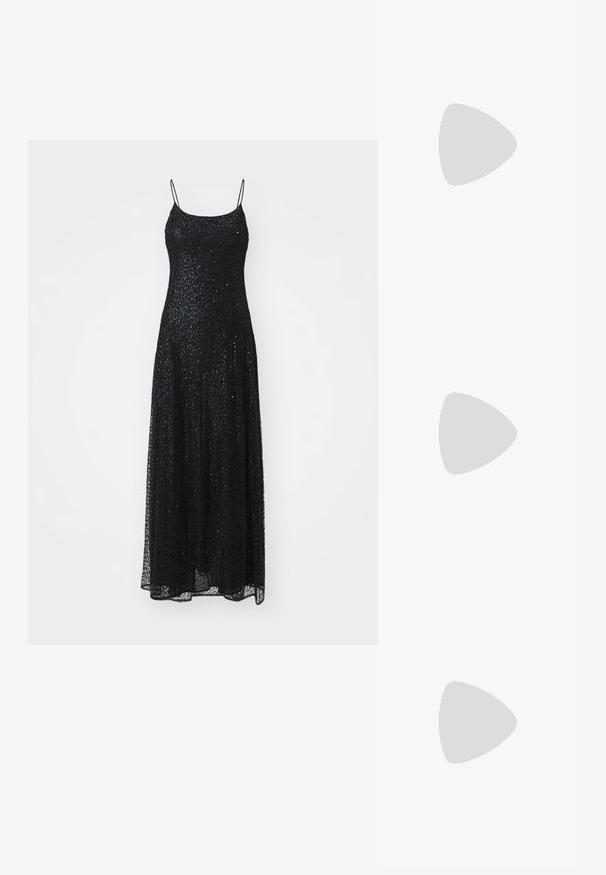 Emporio Armani VESTITO - Iltapuku - black; Musta lakattu nahkakenkä korkealla korolla, terävällä varvalla ja matalalla stilettokorolla. Sileä pinta ja minimalistinen muotoilu, ei näkyviä kuvioita tai koristeita.; THEMOIRè PHOEBE KNOTS - Shopping bag - black; Kimallehtävät hopeiset korvakorut, joissa on kolme kulmikkaita, monikulmaisia kiviä eri kokoisina. Mallilla on päällään musta textuurinen villapaita, jossa on kaulus.