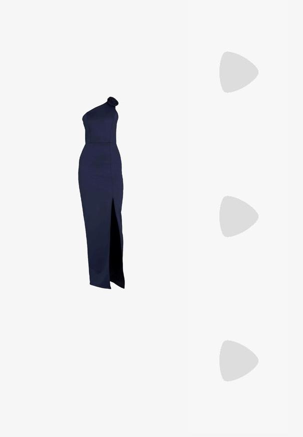 Navy sininen, yksi olkaimellinen mekko, jossa on ruusukoriste, istuva siluetti, pitkä pituus ja korkea halkio vasemmalla puolella.; Korkokenkät, joissa on terävä kärki ja hopea, kultainen sekä nude-väriyhdistelmä. Kiiltävä pinta ja leikkausdesign, varustettuna stikettikorkealla.; Hopeapintainen metallinen pussilaukku, jolla on pehmeä, pyöreä muoto ja solmittava yläosa. Valmistettu sileästä tekonahkamateriaalista.; Hope hopea, joissa on kierren muotoilu, kiiltävä pinta ja takana kiinnitettävä suljin. Halkaisija noin 3 cm.